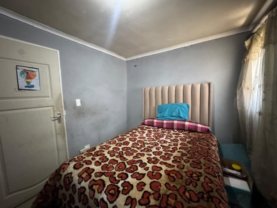5 Bedroom Property for Sale in Forest Village Western Cape